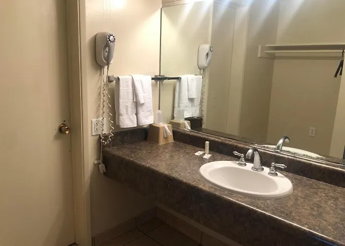 Silver Airport Hotel 2*